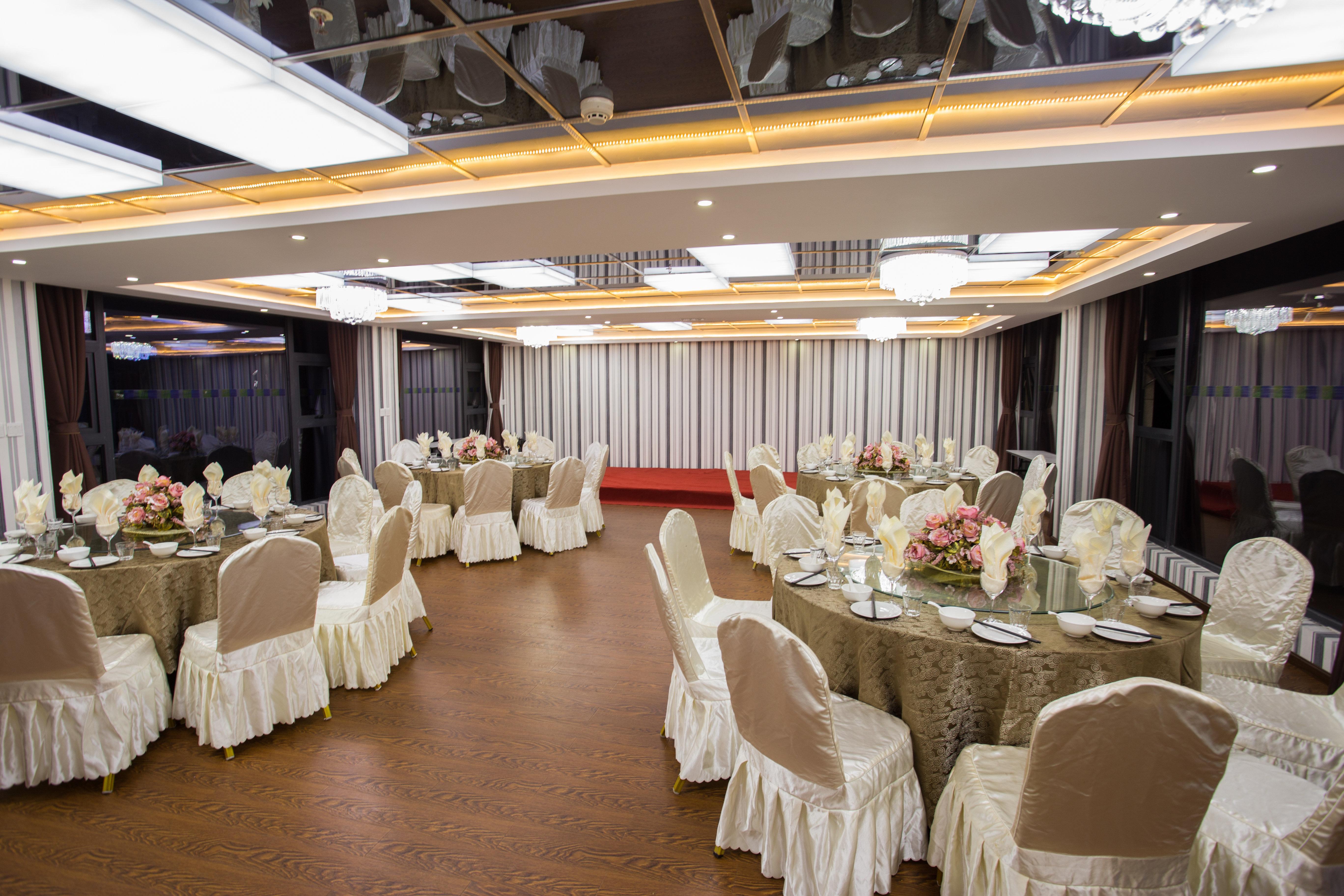 Holiday Inn Express Dujiangyan Ancient City Guankou Extérieur photo