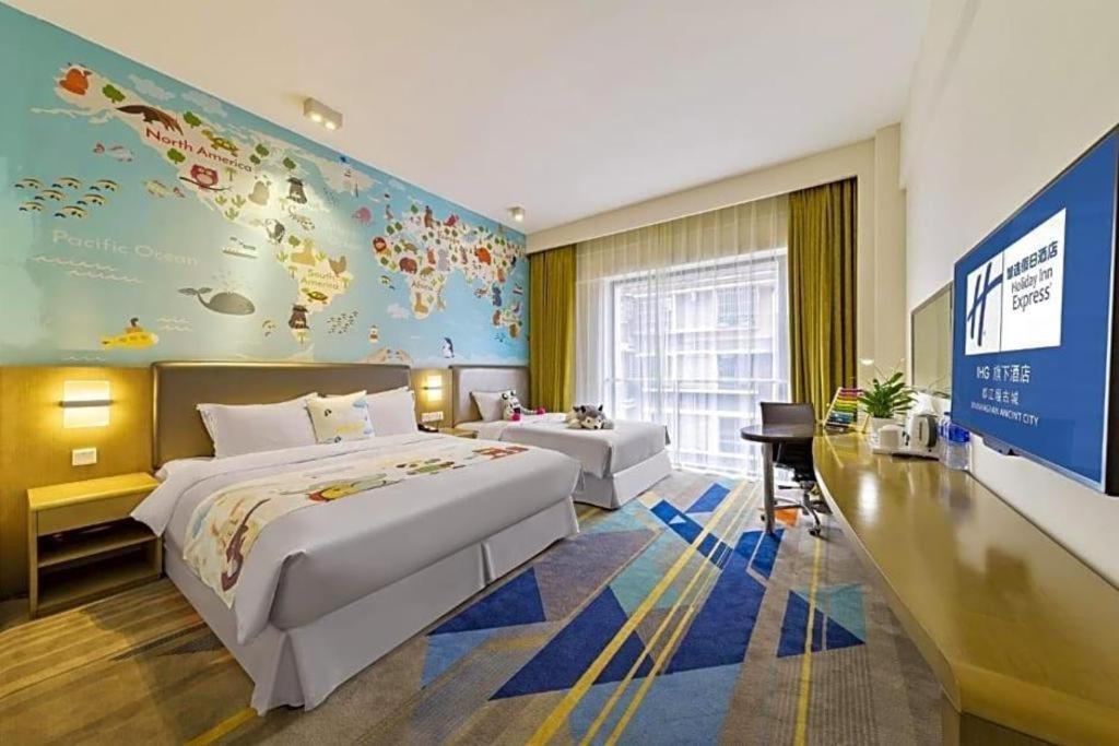 Holiday Inn Express Dujiangyan Ancient City Guankou Extérieur photo